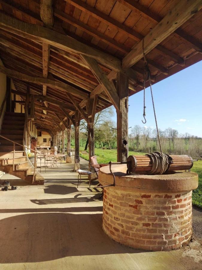 Domaine Des Granges Neuves Hotel Confrancon ภายนอก รูปภาพ