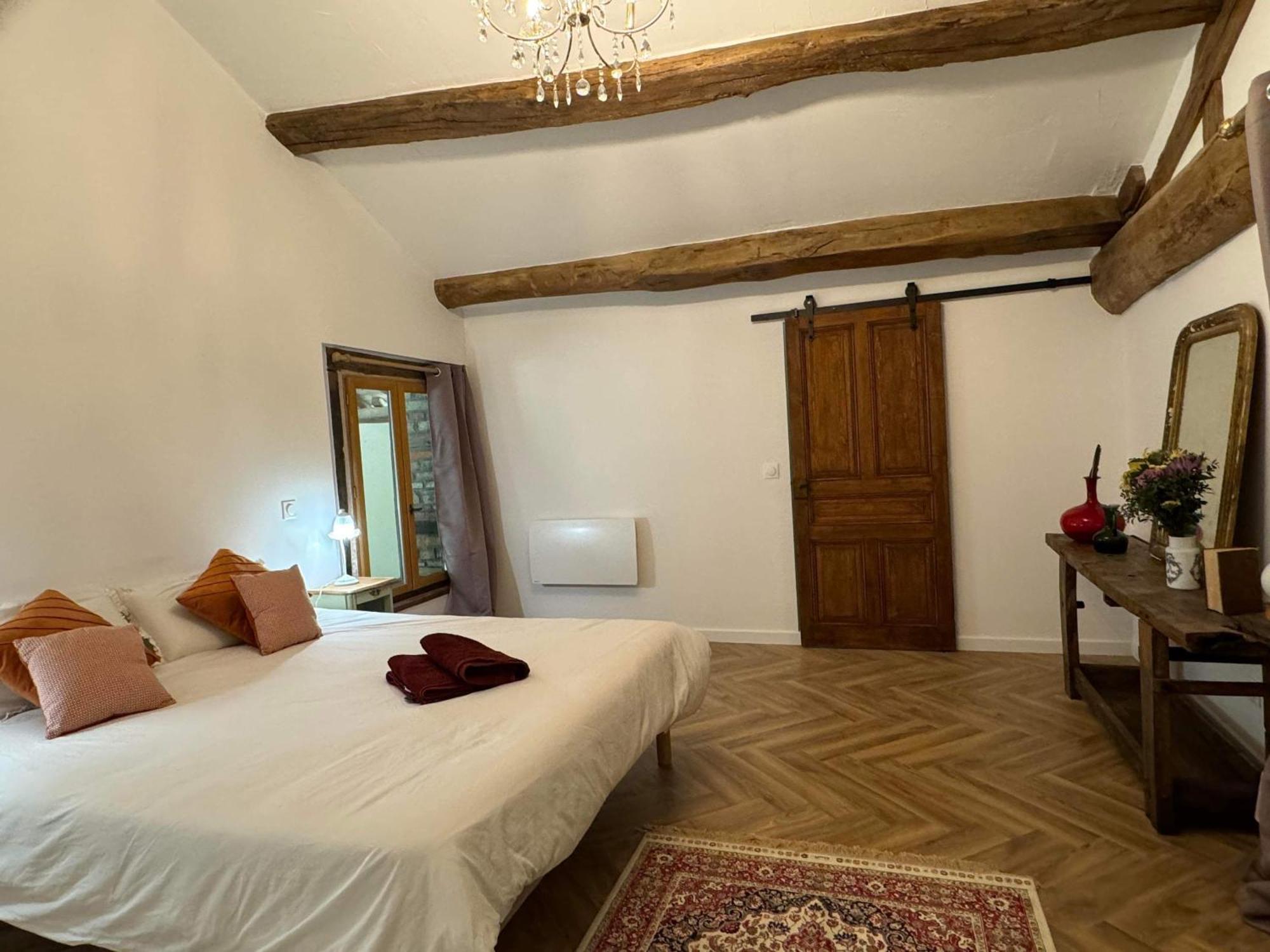 Domaine Des Granges Neuves Hotel Confrancon ภายนอก รูปภาพ